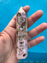 Load image into Gallery viewer, Pink Opal Point