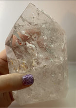 Load image into Gallery viewer, Quartz Crystal Tower
