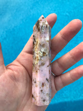 Load image into Gallery viewer, Pink Opal Point