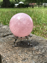 Load image into Gallery viewer, Rose Quartz Sphere
