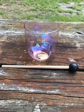 Load image into Gallery viewer, Singling Bowl Pink Glass