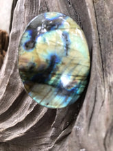 Load image into Gallery viewer, Labradorite Cabochon