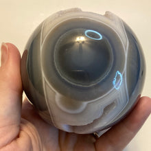 Load image into Gallery viewer, Agate Sphere With Druzy Portal