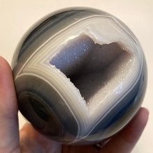 Load image into Gallery viewer, Agate Sphere With Druzy Portal