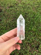 Load image into Gallery viewer, Clear Quartz Point