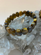 Load image into Gallery viewer, Tiger Eye Bracelet
