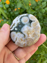Load image into Gallery viewer, 8th Vein Ocean Jasper
